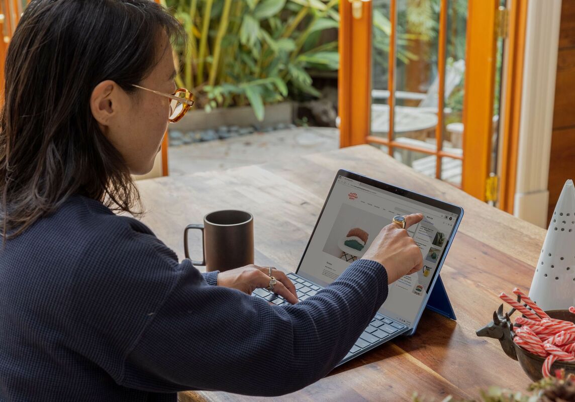 The Mindset Shifts That Helped Me Build a Multi Six-Figure Business