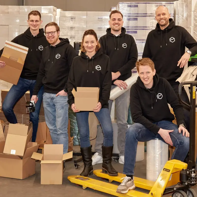 How Verpakgigant improved their B2B connections with Omnisend