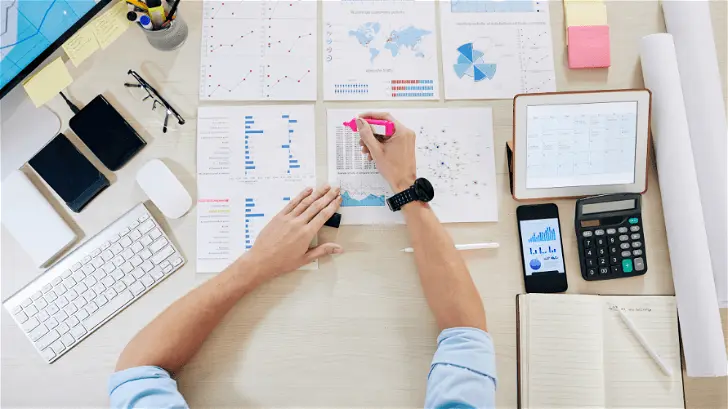 Dashboard vs Report: Why You Need Both for Data Monitoring