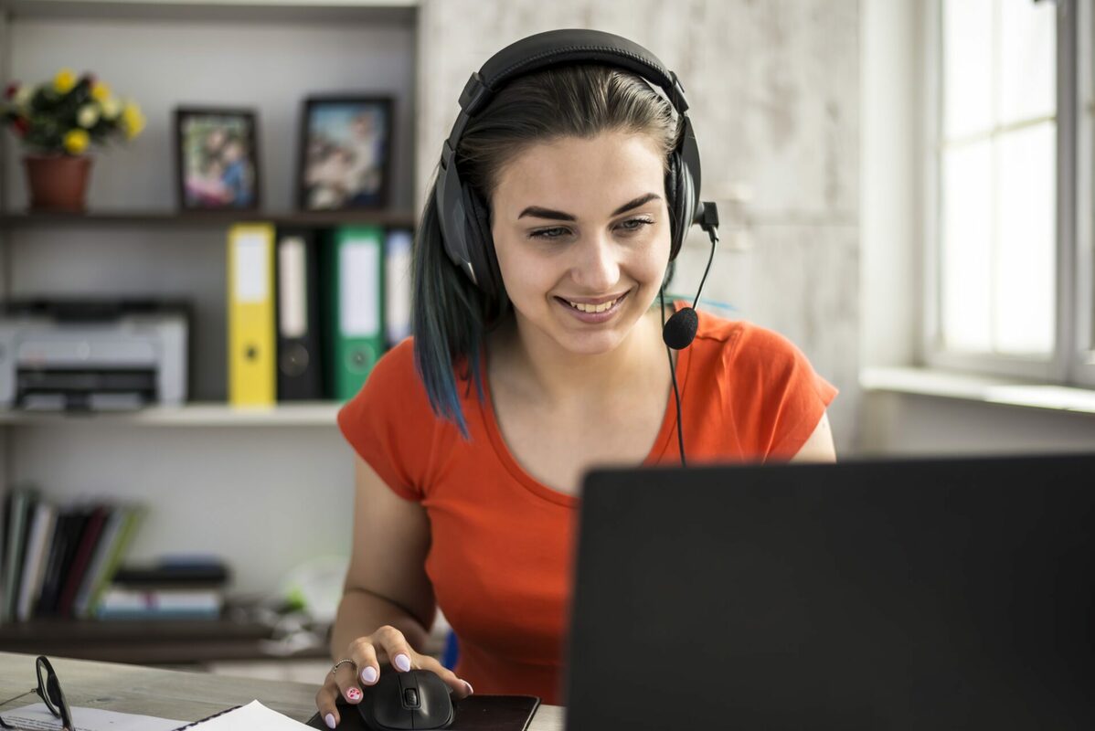 The Contact Center and Hybrid Work: Best Practices for Leaders