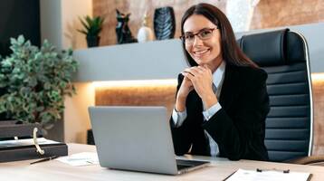 Evolve your hiring strategy in tough times: 7 webinar lessons