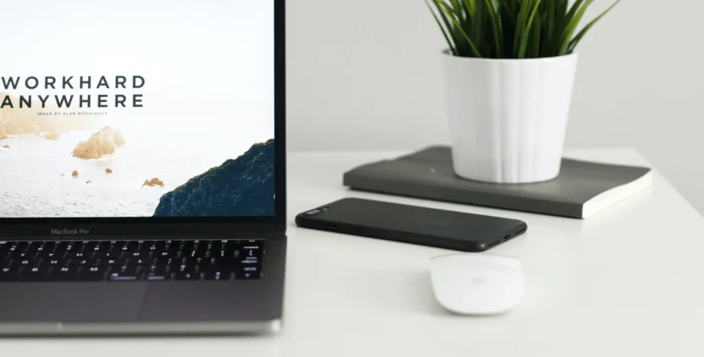 Struggling With Productivity? Maybe Start by Looking At What's Controlling Your Attention