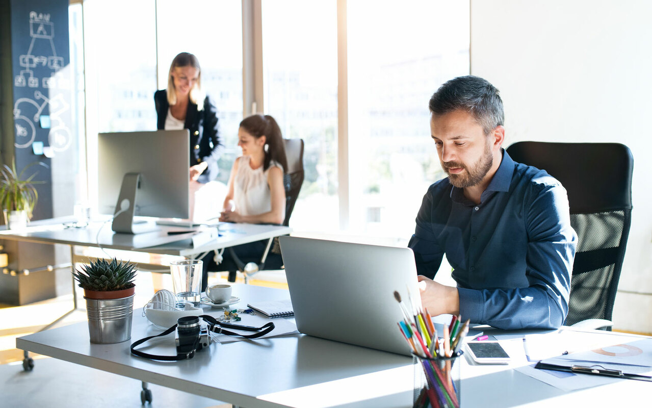 Choosing a Data Analysis Tool: 4 Things to Consider