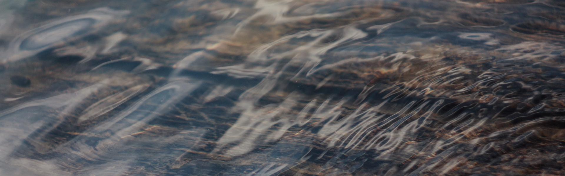 Fluid layouts in HTML email designs