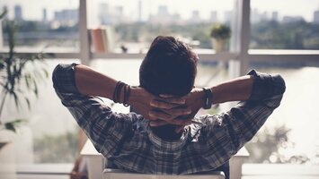 Save Time and Keep Customers Informed with Scheduled Updates