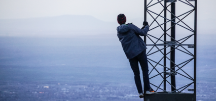 Tracking and optimizing mobile app installs: The newcomer's guide to mobile app attribution