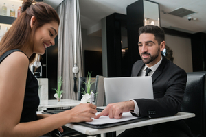 TAM, SAM, SOM, & SalesIntel – How Modern B2B Company Technographics Data Is a Game Changer in 2024