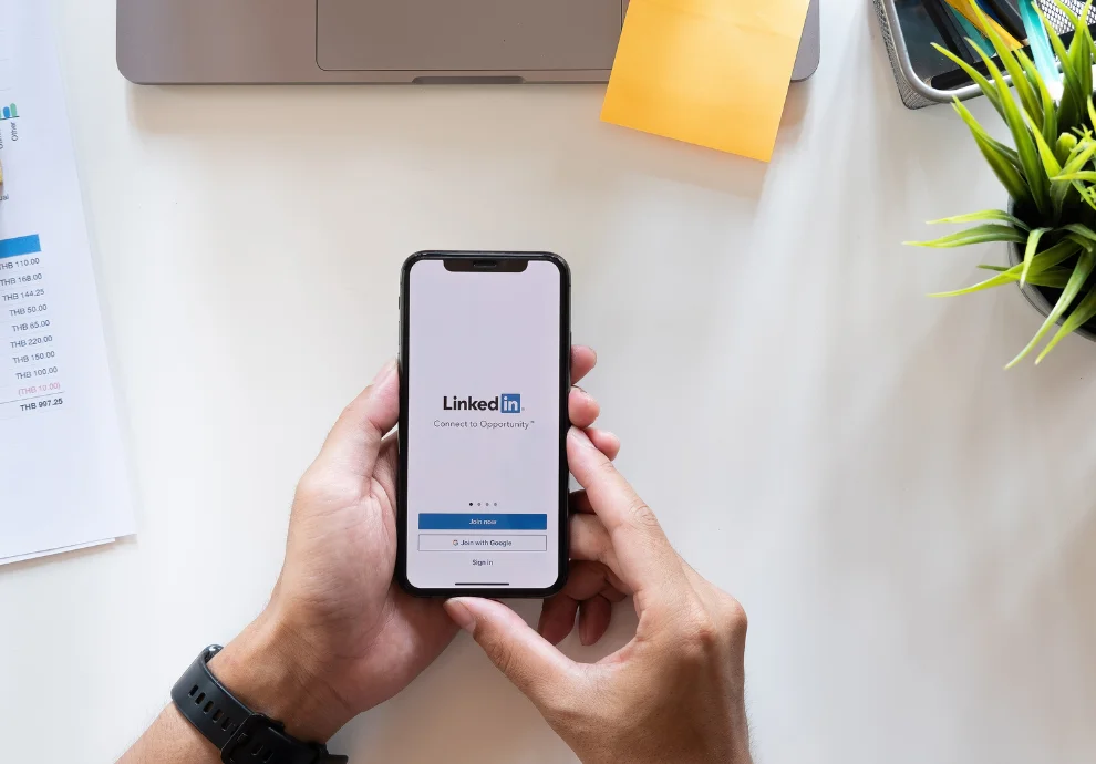 What makes LinkedIn useful for business