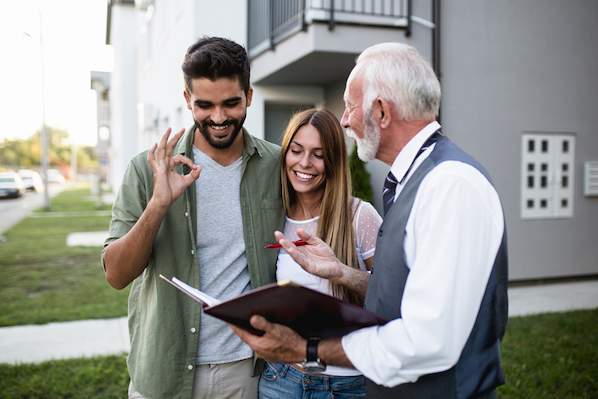 Customer Appreciation 101: Ideas, Gifts, & More for Driving Customer Loyalty