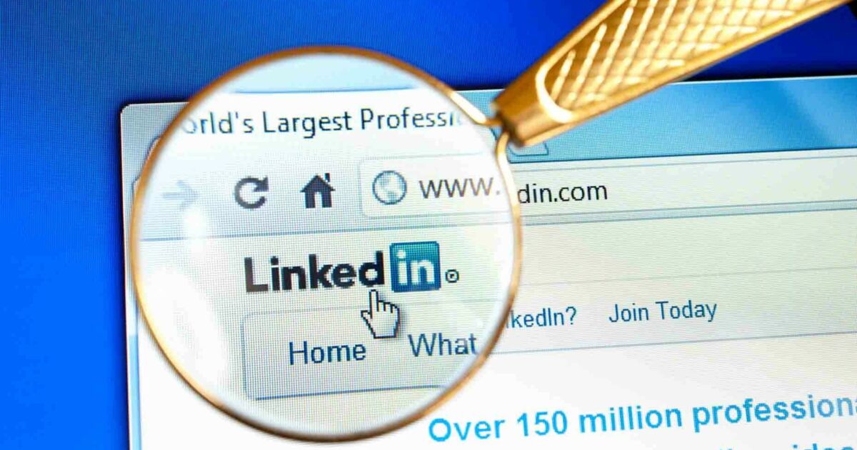 Prospectology 101: how sales managers effectively use LinkedIn to navigate the digital transformation of sales