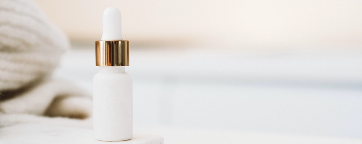 How to Sell Skincare Products? Tips, Pros & Cons!