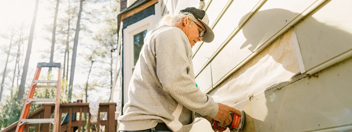 Outdoor maintenance services that pay off-for you, your tenants, and your properties