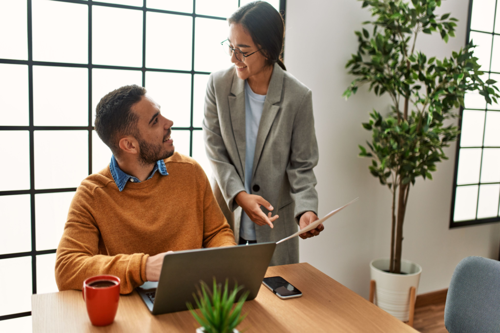 Mindtickle Competitors: A Detailed Review of 7 Alternatives