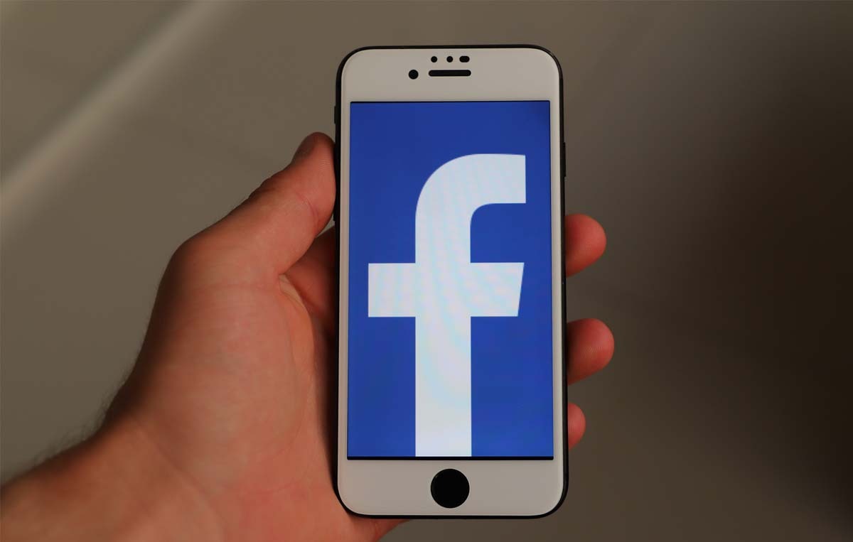 How to Contact Facebook: All Details in One Place