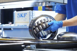 SKF VSM Builds Customer Loyalty with VMI