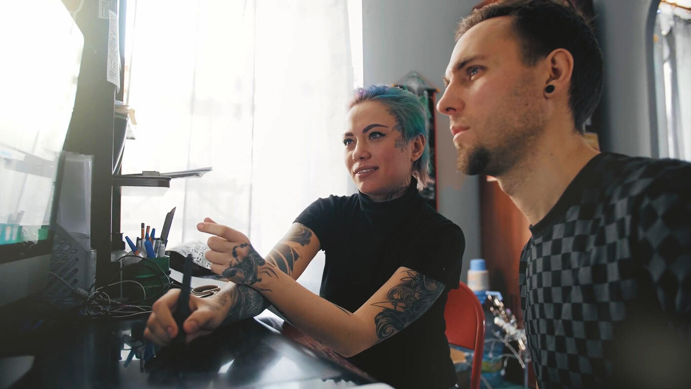 Comparison: Premiere Pro vs After Effects Templates (2022)