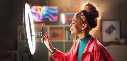 How much to charge for usage rights as an influencer (+ pro negotiation tactics)