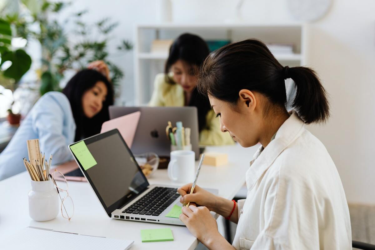 5 Must-Have Features to Look For in an OKR Tool