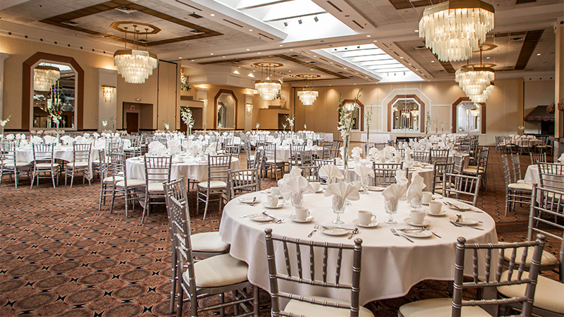 Enjoy Chicago Southland's VIP Treatment at Georgios Banquets Conference Centre