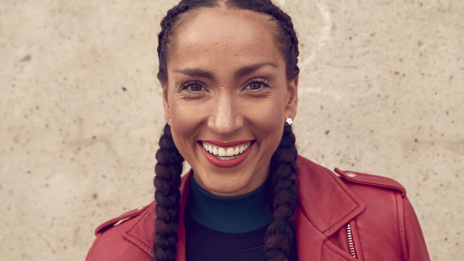 Peloton's Robin Arzón Shares 5 Ways Growing Business Leaders Can Build Mental Strength