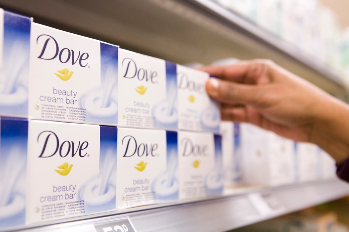 Dove Marketing Strategy: How Dove Became The Voice of Women