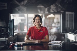 Auto shops change more than oil to survive social distancing.