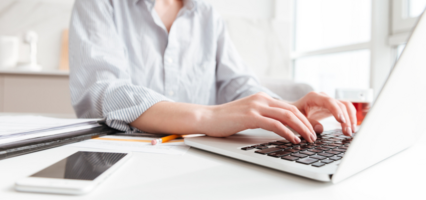 7 Easy ways to send texts from your computer