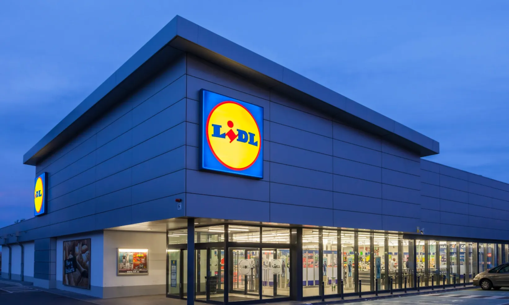 Analyzing Lidl's Marketing Strategy: How the Discount Supermarket Leader Scaled