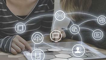 Lead Nurturing Basics: How to Nurture the B2B Buyer's Journey in 5 Steps