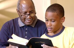 5 Reasons Why Faith-Based Groups Need Texting