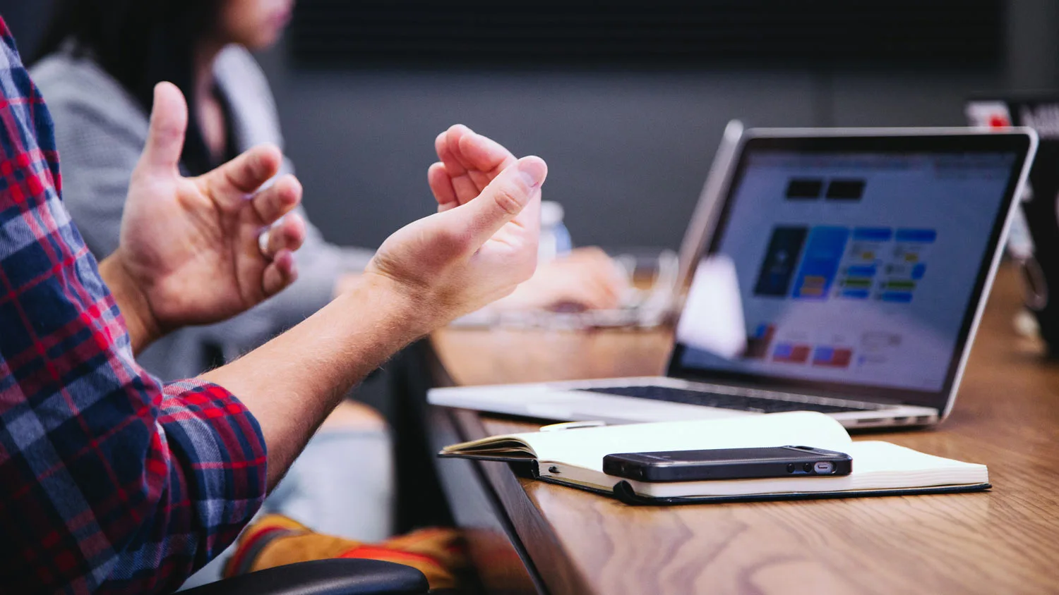 IT Leaders' Expert Responses to Resistance in Low Code