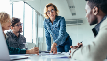 According to a Harvard Professor, this is why salespeople struggle at leading