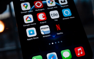 Alibaba vs. Amazon: Should I Sell on Amazon or Alibaba?