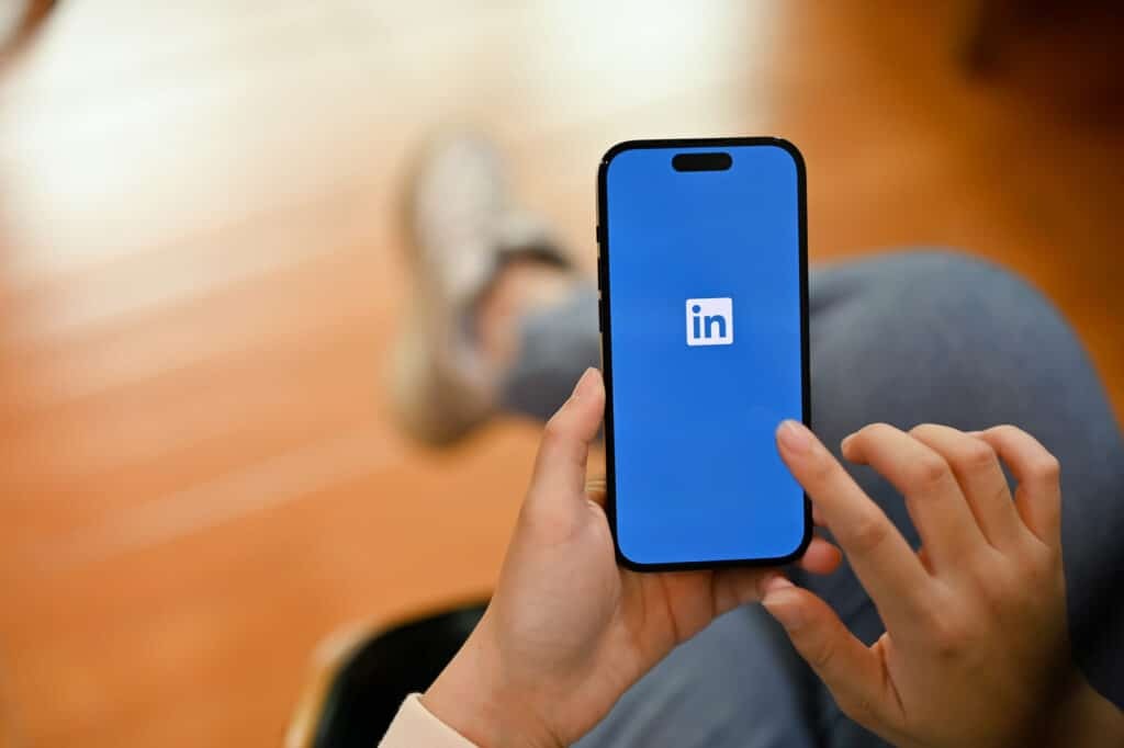  How to Build Your Personal Brand as Part of a Marketing Strategy for SaaS Startup