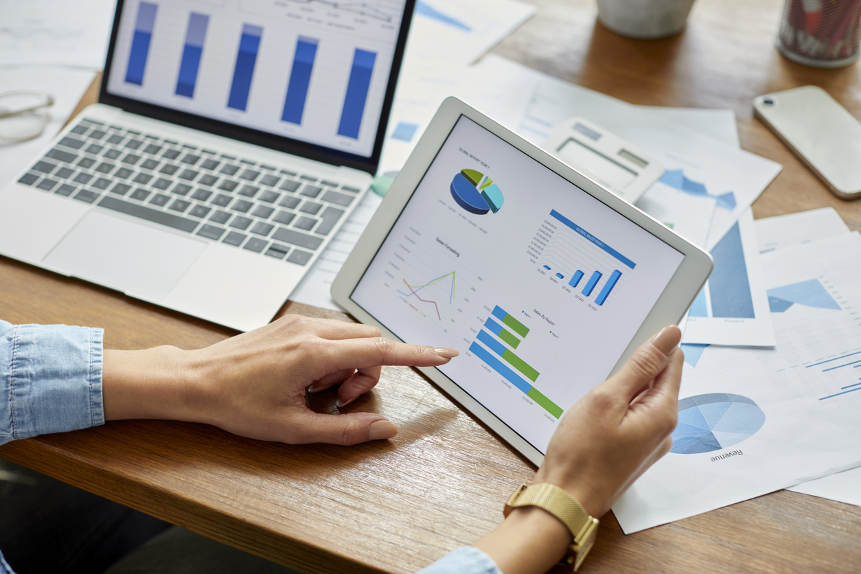  3 Best AI Marketing Tools to Grow Your Business