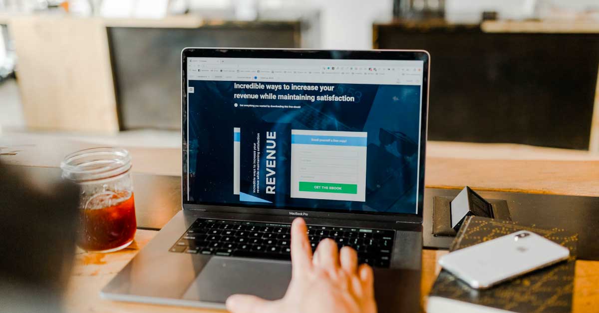 6 Practical Ways to Use AI for Sales (+14 Examples)