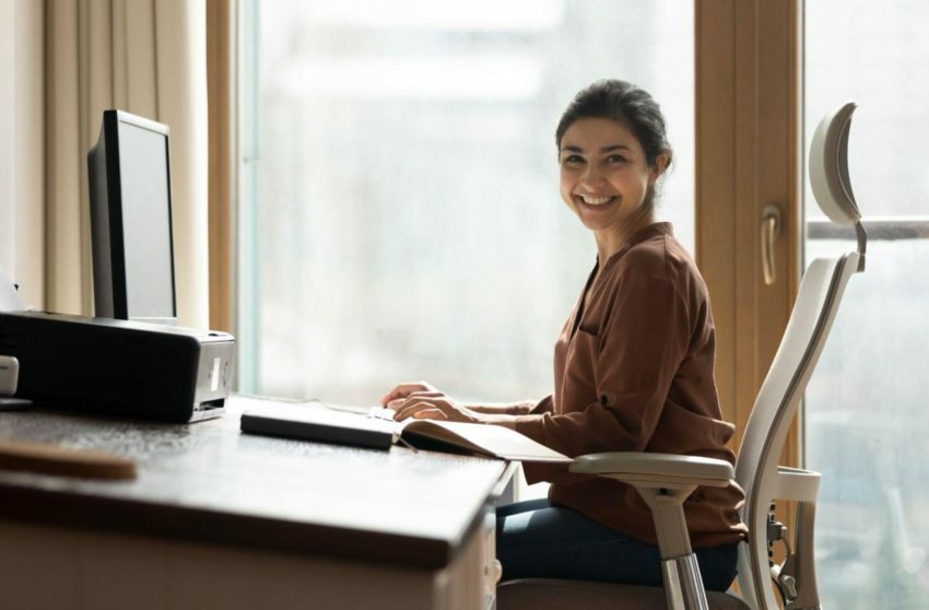 Administrative Professionals' Day: 6 gifts to open doors