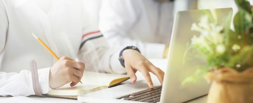 7 Return Policy Examples for Ecommerce Retailers