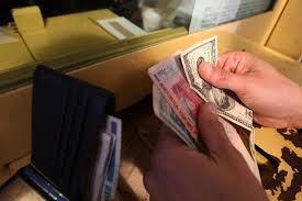 How to Use a Currency Exchange API in Your Application?