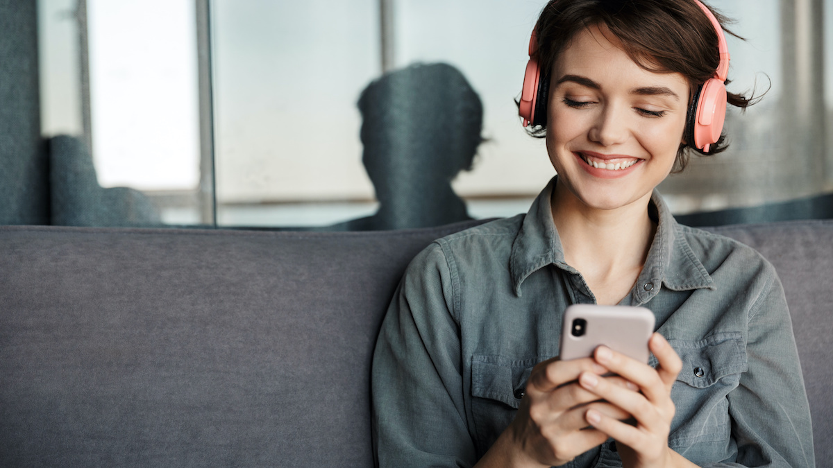 This is How to Unlock The Power of Corporate Podcasting