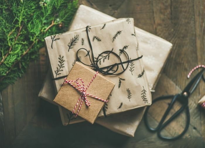 41 Ready-to-Publish Christmas Social Media Posts (+Canva Templates)