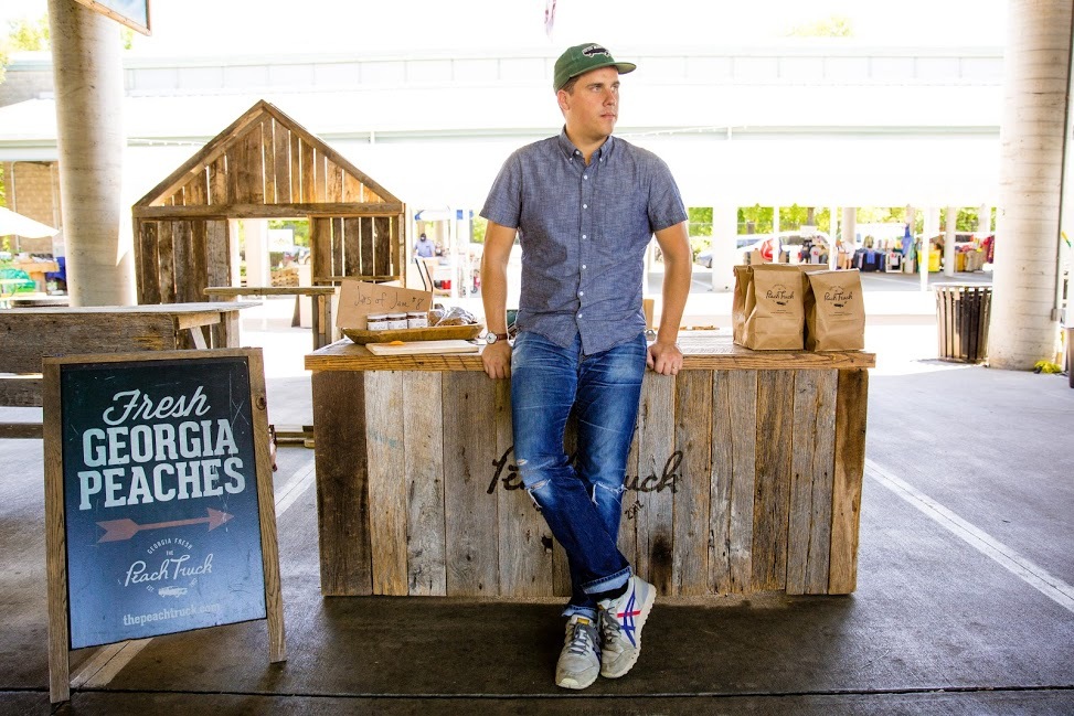 How the Peach Truck Manages Tricky Logistics