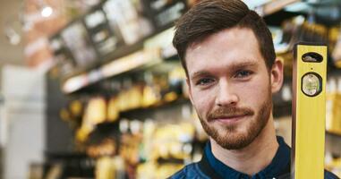 How This Genius Sales Team Converts More Leads Using SMS Marketing