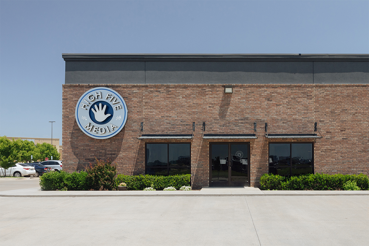 High Five Media partners with Podium to drive more value to clients.