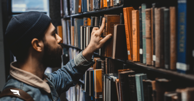 2019 Summer Reading List for Social Media Managers.