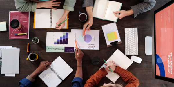 Sales Enablement Strategy: A Simple Guide To Build One From Scratch - Hippovideo.io