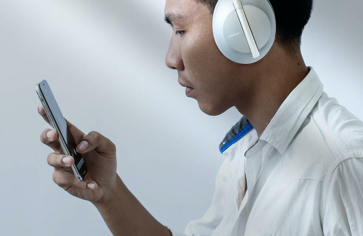 Using chatbots to scale sales enablement | SEC