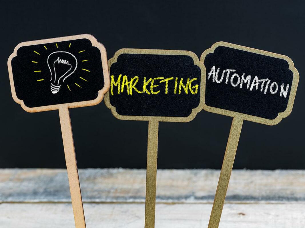 5 Key Differences Between Email Marketing and Marketing Automation