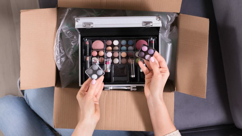 Choosing a 3PL for Your Cosmetics Company