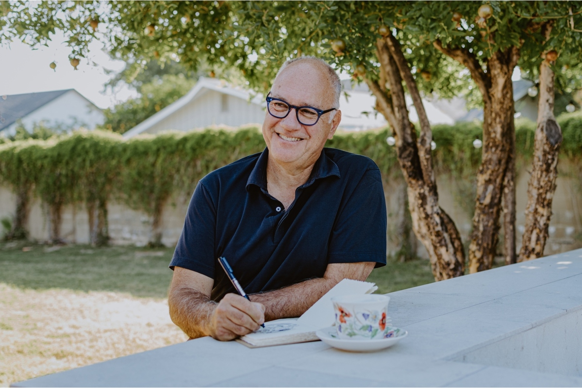 How drawing changed this artist's life and led to a $45K paid newsletter